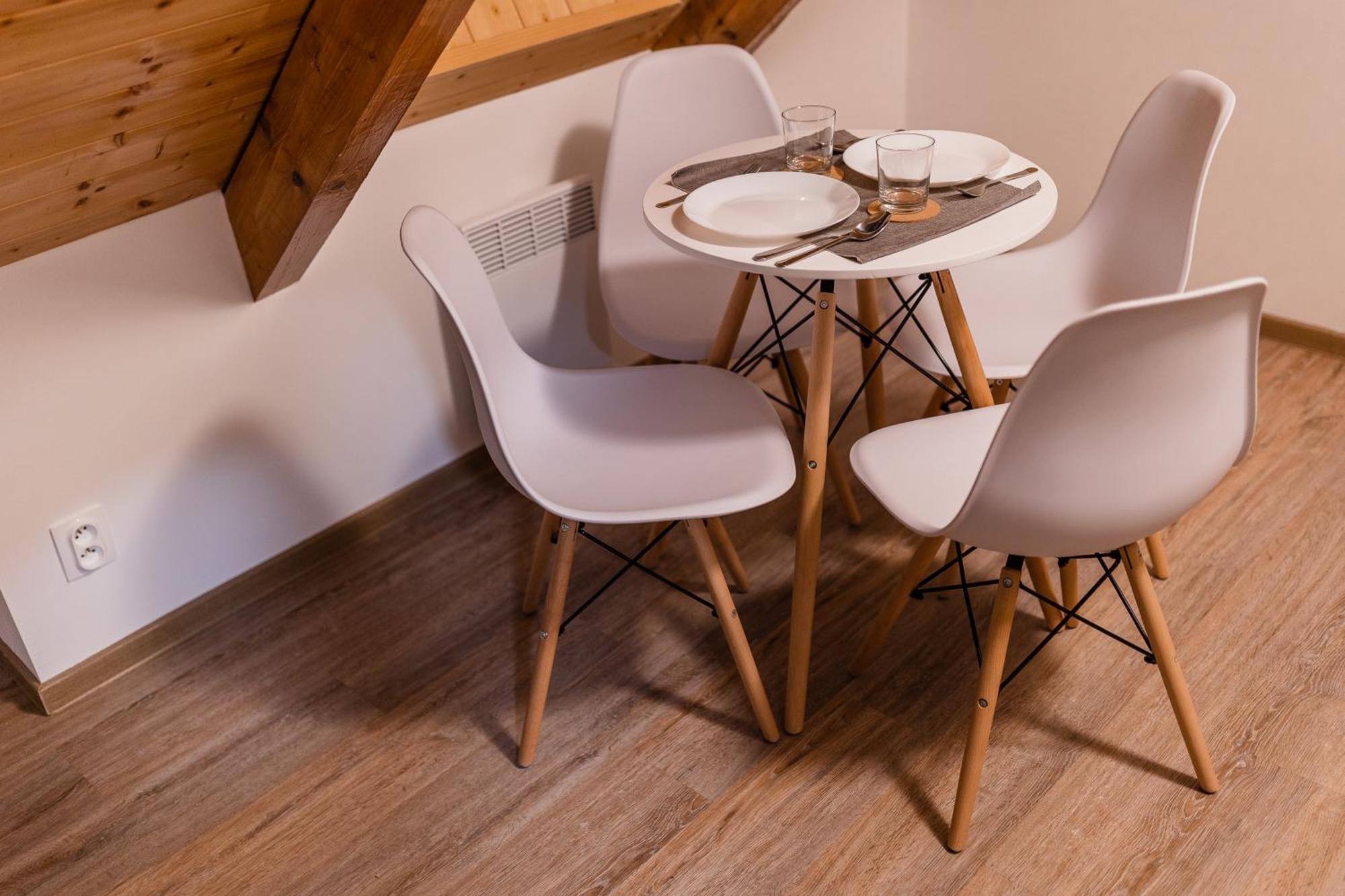 Romanticky Loft Parking U Hlavniho Nadrazi Olomouc Eksteriør bilde