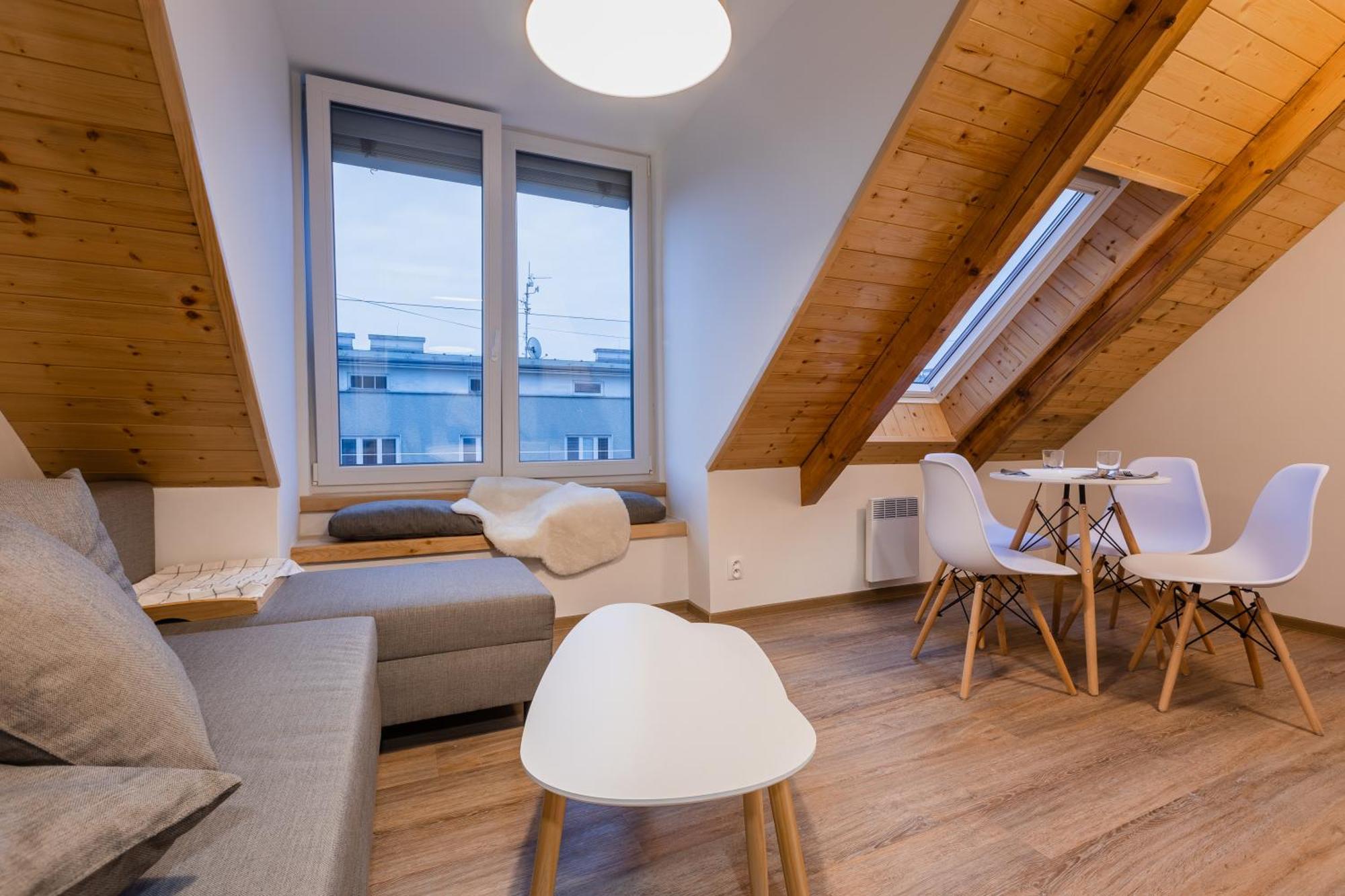 Romanticky Loft Parking U Hlavniho Nadrazi Olomouc Eksteriør bilde